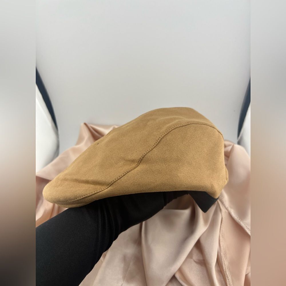 Classic Beige Suede Newsboy Flat Cap - Picture 6 of 9